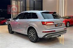 اودي Q7